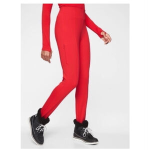 Athleta BUTTE PEAK PANT RED Size 10 Petite soft shell lined Winter Stirrup Pant